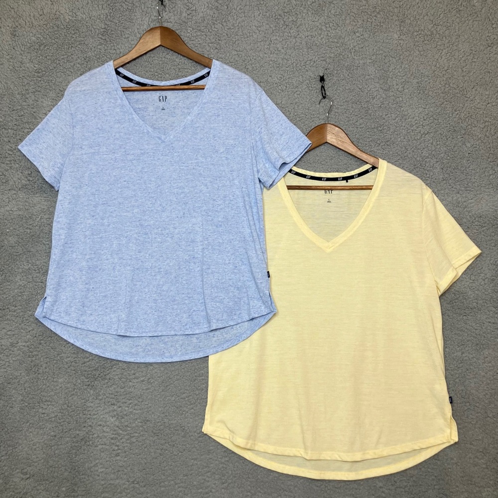 LOT of 2 Gap Linen Blend‎ Short Sleeve Tees Women L Blue Yellow V-Neck Coastal